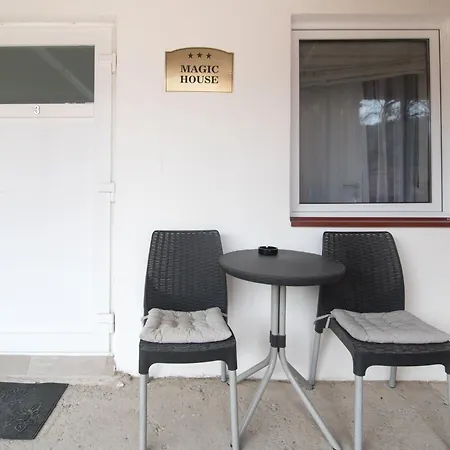 Apartment Magic House *