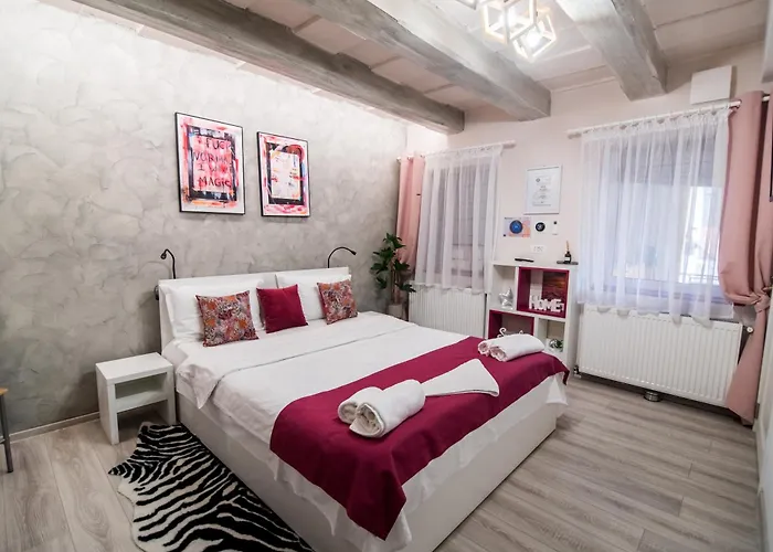 Magic House Apartment *